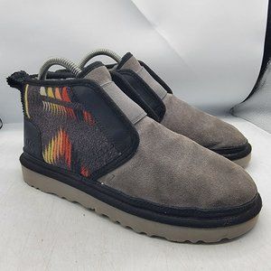 UGG Neumel Flex Woodmont Mens 8 Gray Black Chukka Ankle Boots Walking 1113612